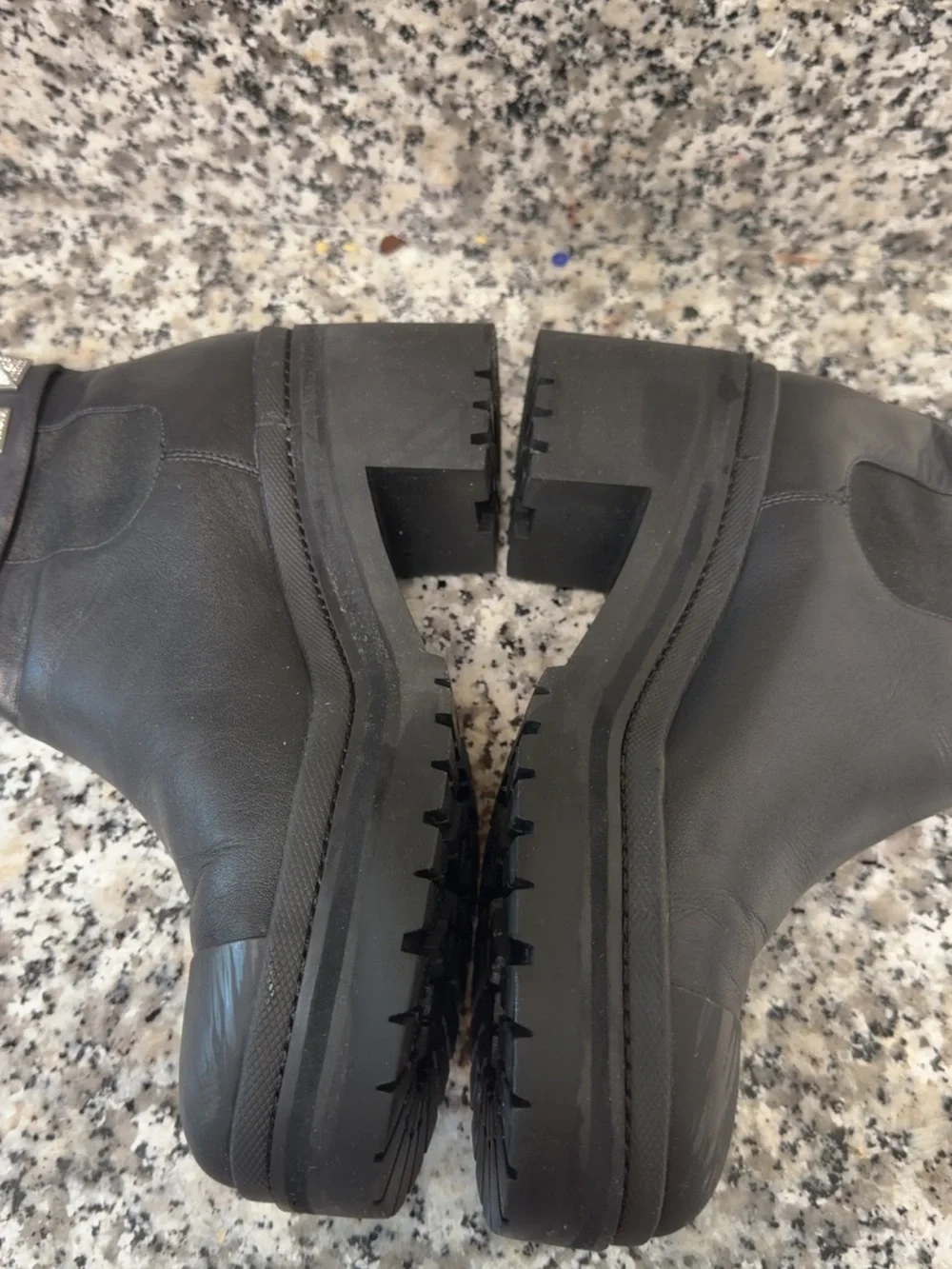 MICHAEL Michael Kors Glenn Studded Leather Lug Sole Ankle Boots Black Size 7M